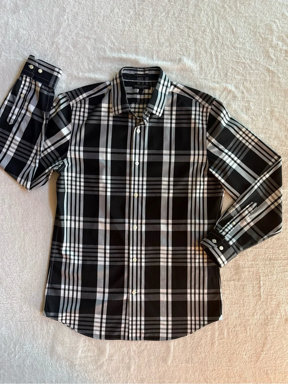 Banana Republic Grant Fit Non-Iron Plaid Button Front Dress Shirt Men’s Large